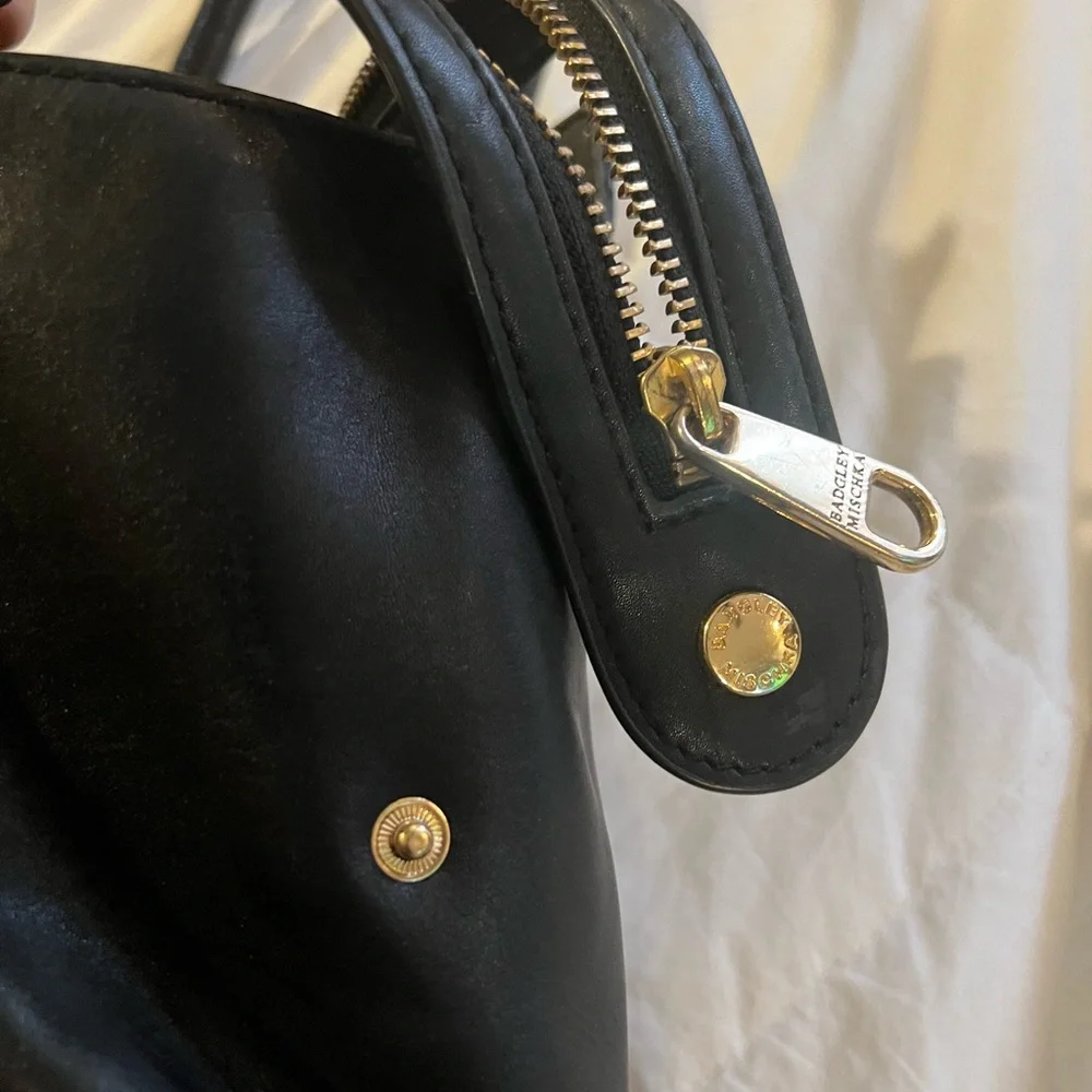 Badgley Mischka leather hobo handbag with gold tone hardware,great condition